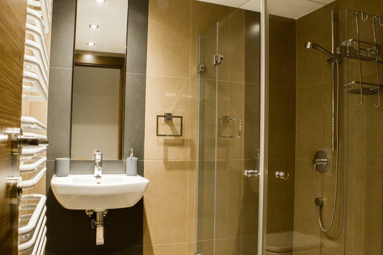 Sauna Luxurious Apartment 克拉科夫 外观 照片